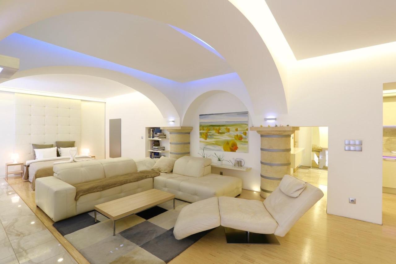 Residence Caesar By Homester Brno Luaran gambar